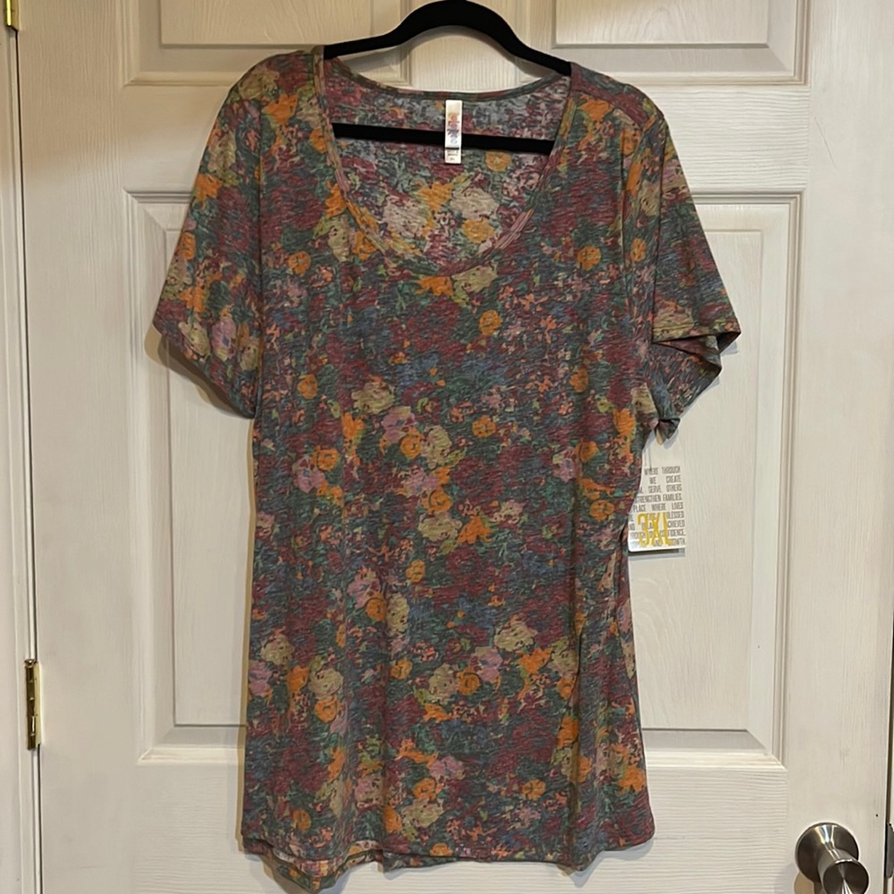 NWT 3XL LuLaRoe Classic T
